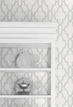 Load image into Gallery viewer, Lillian August/NextWall Coastal Lattice LN21102 wallpaper