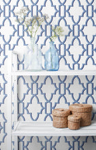 Load image into Gallery viewer, Lillian August/NextWall Coastal Lattice LN21102 wallpaper