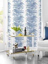 Load image into Gallery viewer, Lillian August/NextWall Keana Palm LN30102 wallpaper