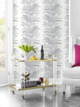 Load image into Gallery viewer, Lillian August/NextWall Keana Palm LN30102 wallpaper