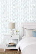 Load image into Gallery viewer, NextWall Mod Chevron NW39700 wallpaper
