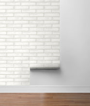 Load image into Gallery viewer, NextWall Monarch Brick NW40600 wallpaper