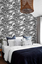 Load image into Gallery viewer, NextWall Palm Jungle NW40400 wallpaper