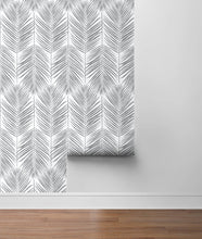 Load image into Gallery viewer, NextWall Paradise Palm NW33000 wallpaper