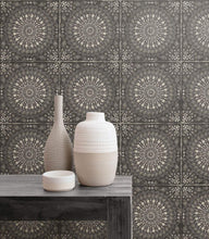 Load image into Gallery viewer, Wallquest/Seabrook Designs Mandala Boho Tile RY30700 wallpaper